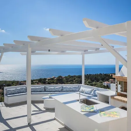 Villa Apollonia *